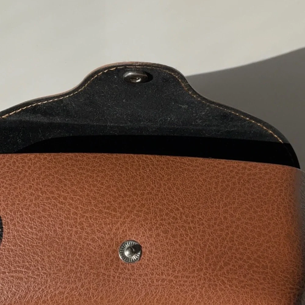 Authentic RAY-BAN brown leather sunglass case - Picture 7 of 7